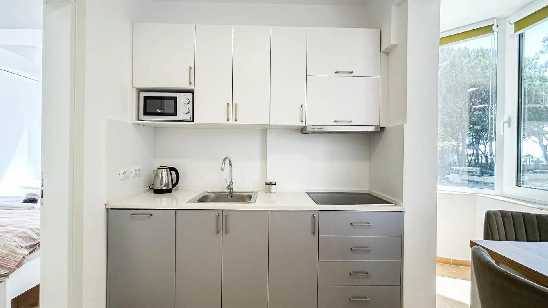 2 Bedrooms 1032 Golem  Apartment
