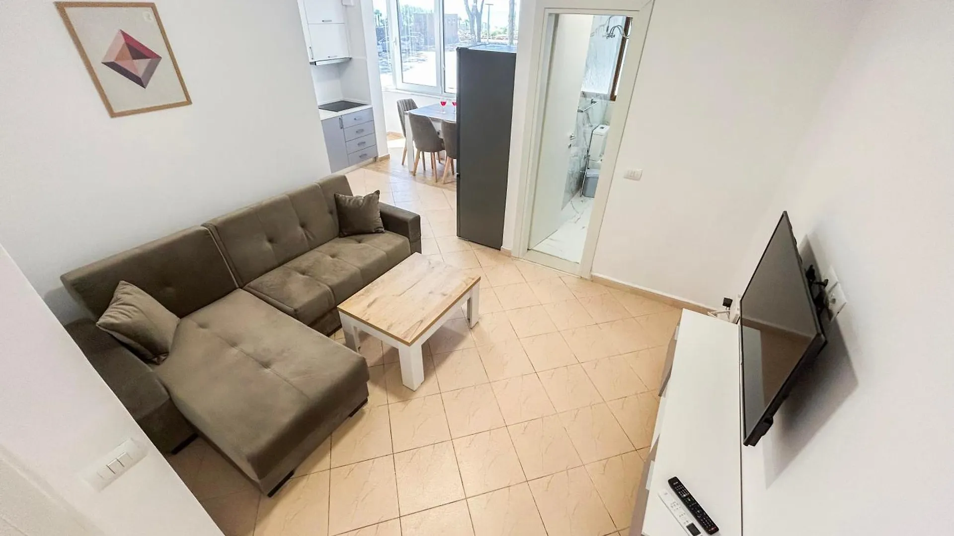 2 Bedrooms 1032 Golem