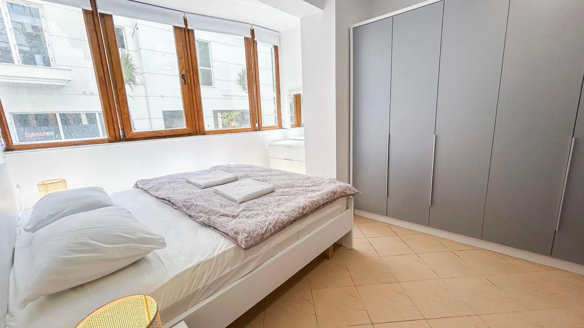 2 Bedrooms 1032 Golem