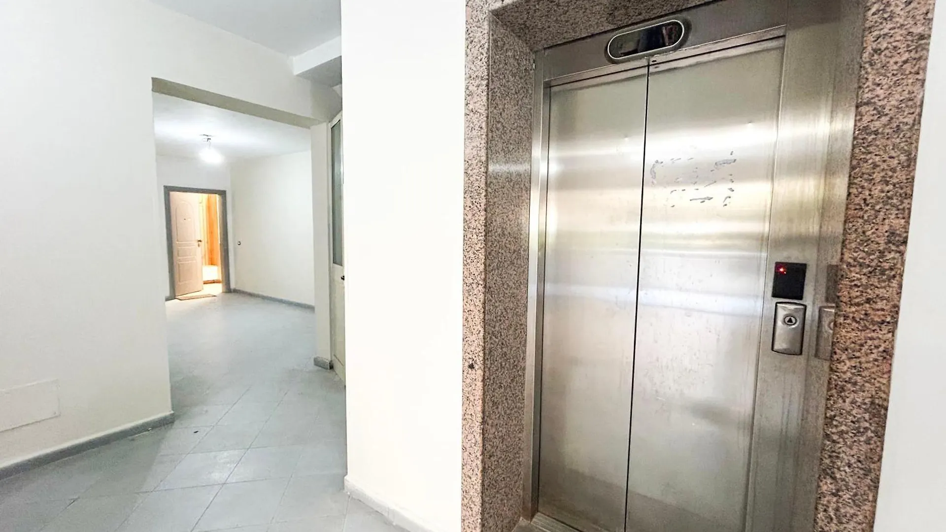 2 Bedrooms 1032 Golem  Appartamento Golem (Tirana)