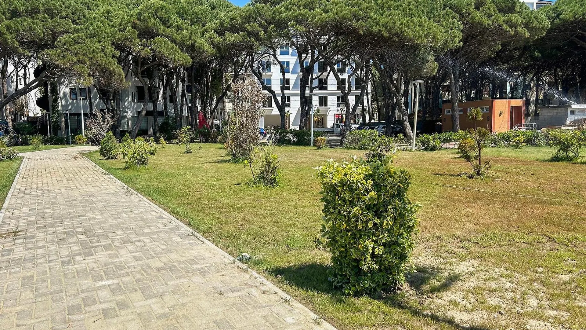 2 Bedrooms 1032 Golem  0*, Golem (Tirana)